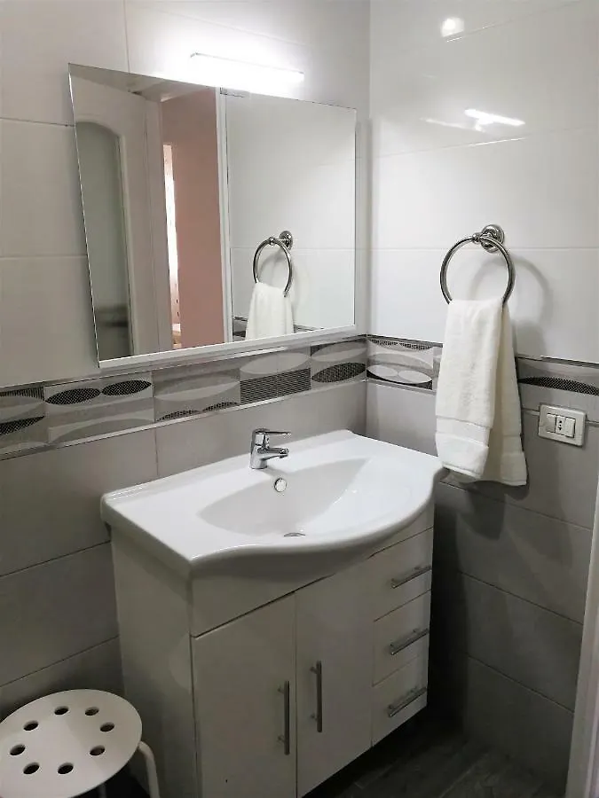 El Medano, New Apartment, 3 Bedrooms 0*, El Medano (Tenerife)